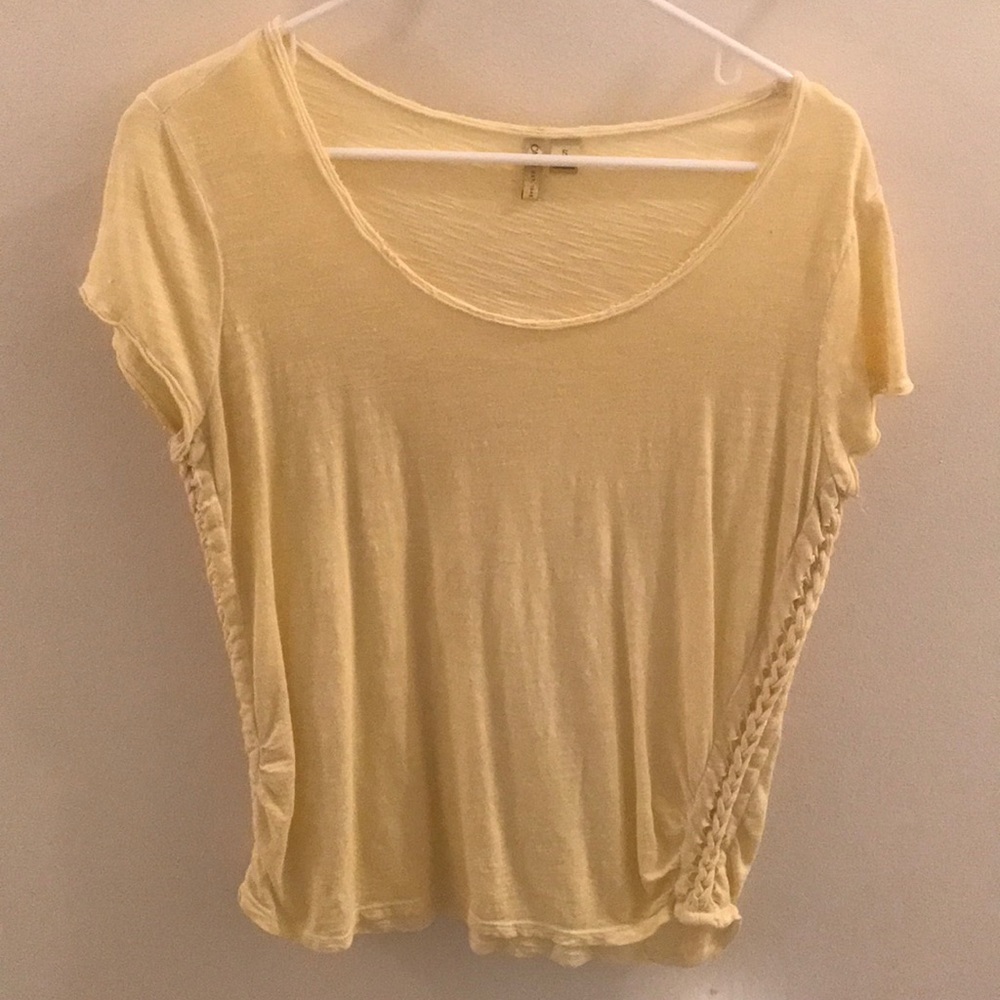 CATO Yellow Top